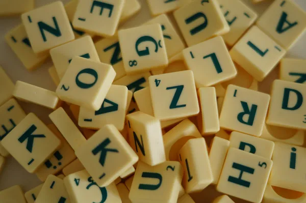 Buchstaben Fließen Scrabble-Spiel