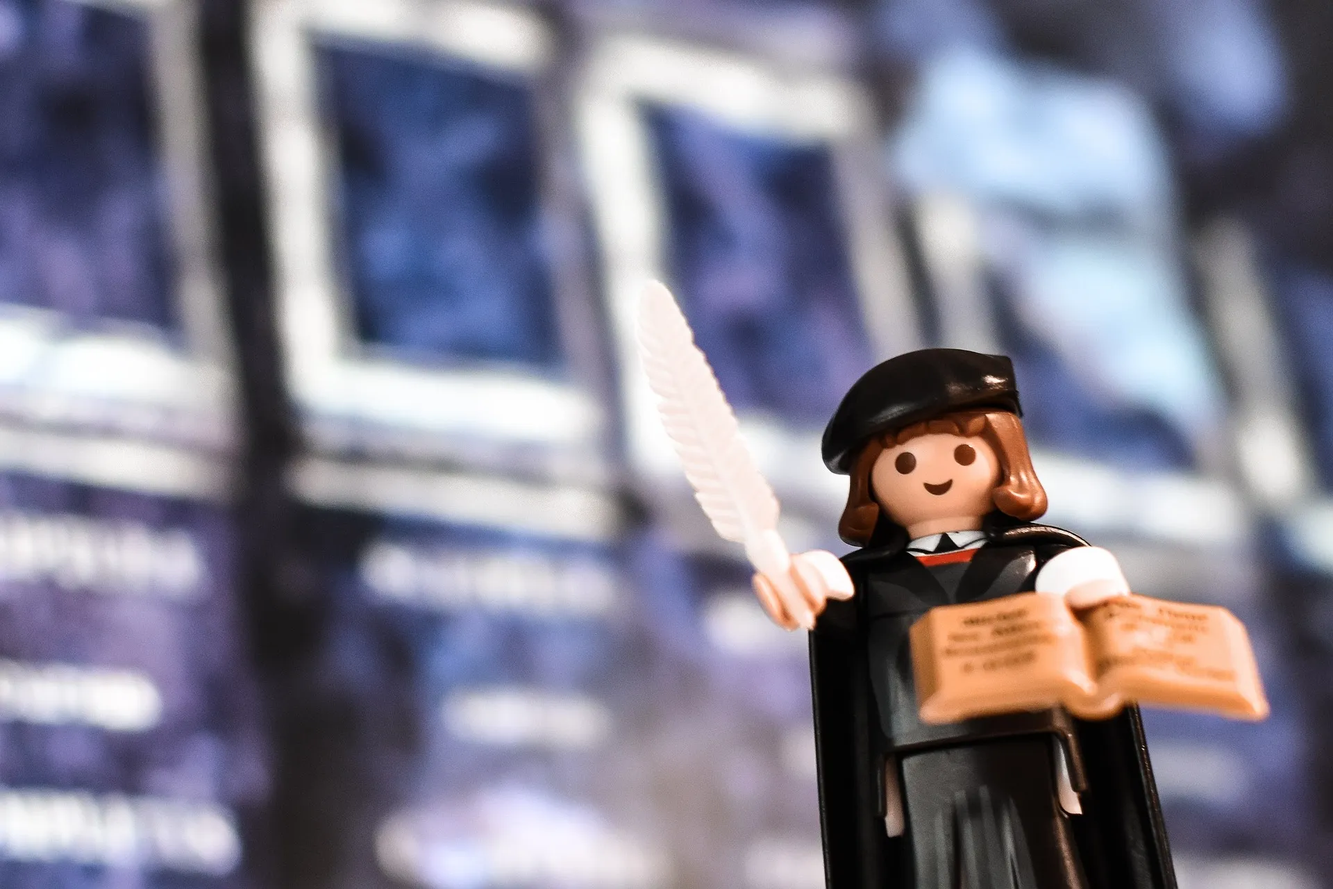 Quelle: Tobias Albers-Heeinemann/Pixabay Martin Luther als Playmobilfigur