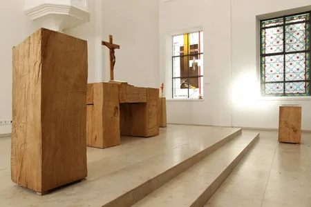 Blick auf die neuen Holz-Prinzipalien der Kapellenkirche in Heidelberg