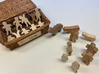 Godly Play Material zur Hiob-Geschichte: Holzfiguren